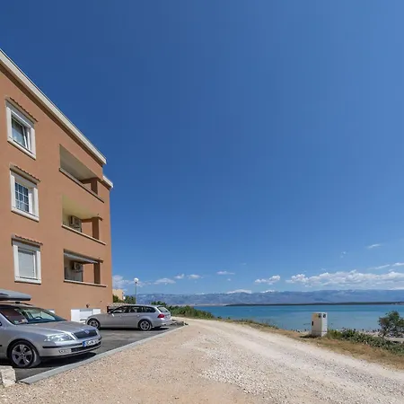 Sandstrand, No 4 Nin