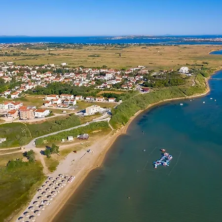 Apartman Sandstrand, No 4 *